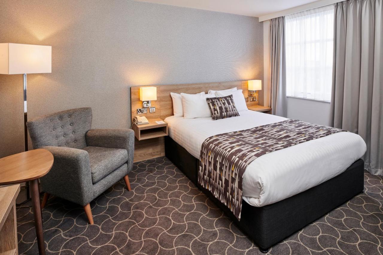 Holiday Inn Ellesmere Port/Cheshire Oaks By Ihg Exterior photo