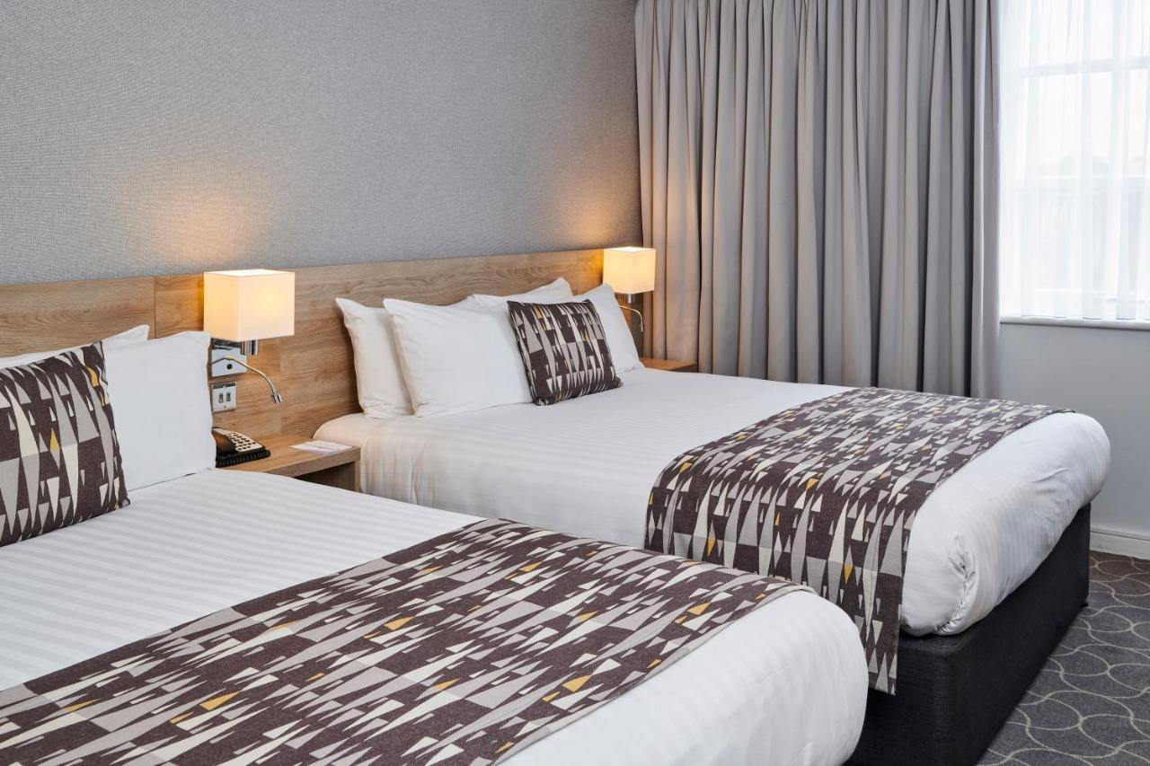 Holiday Inn Ellesmere Port/Cheshire Oaks By Ihg Exterior photo