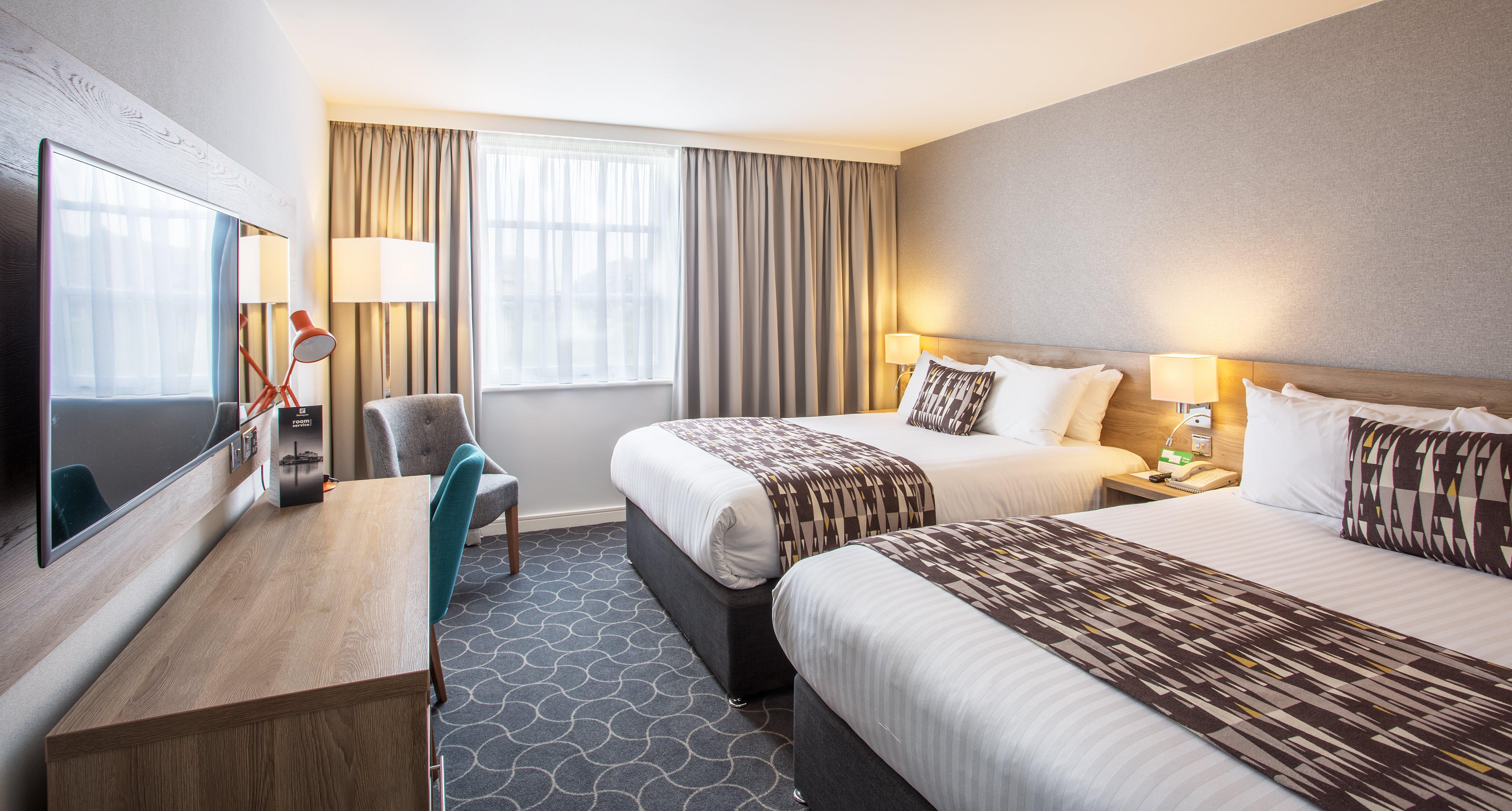 Holiday Inn Ellesmere Port/Cheshire Oaks By Ihg Exterior photo