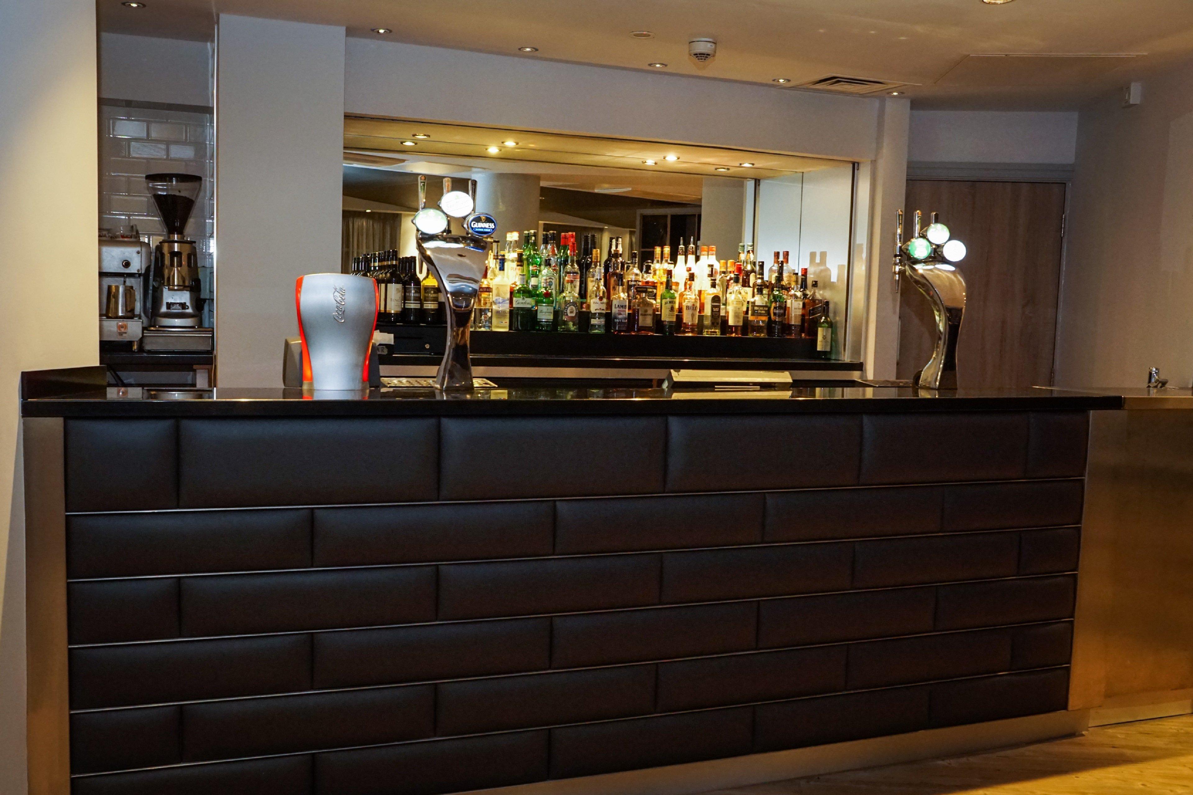 Holiday Inn Ellesmere Port/Cheshire Oaks By Ihg Exterior photo